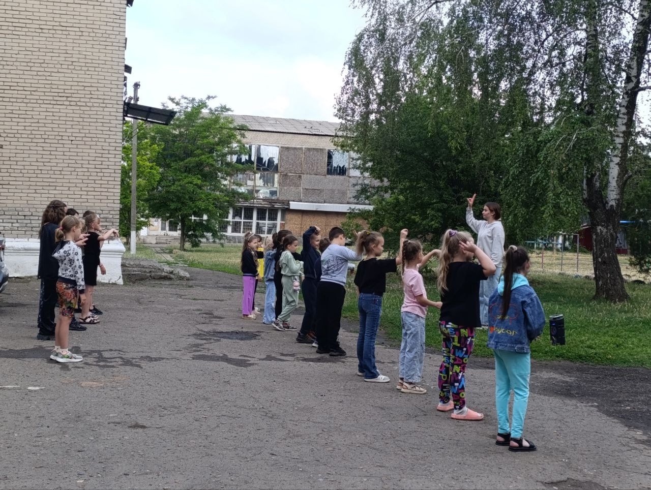 Станция «Умники и умницы».